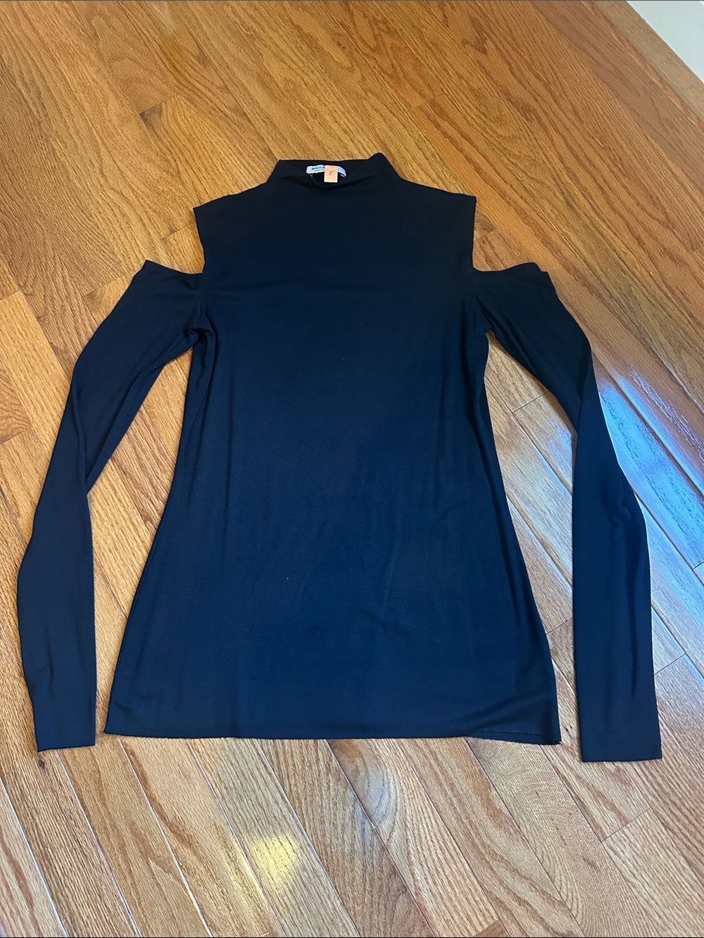 Bailey 44 Black Cold-Shoulder Long Sleeve Top